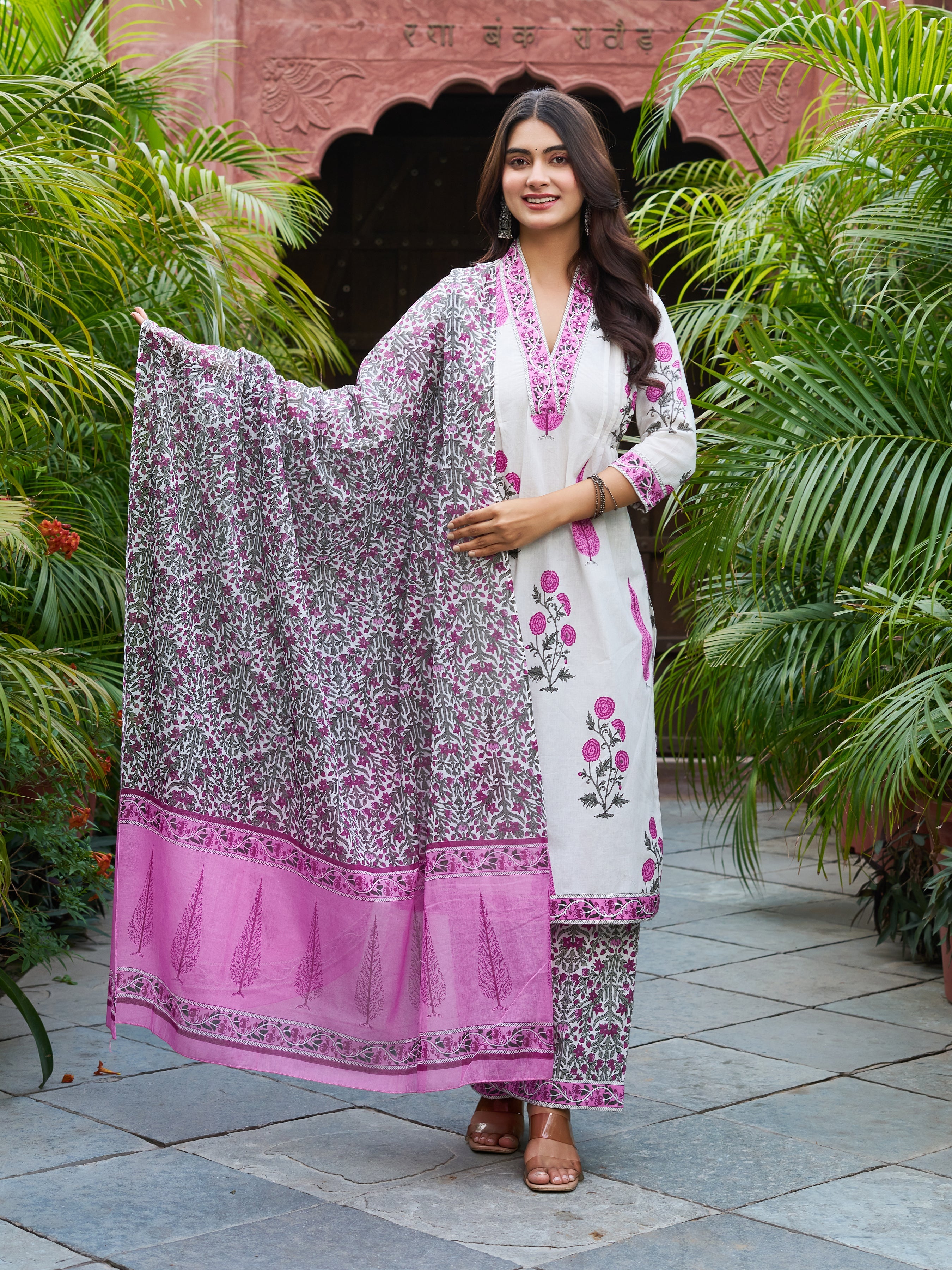 Ivory & Pink Floral Printed Kurta Set with Matching Dupatta