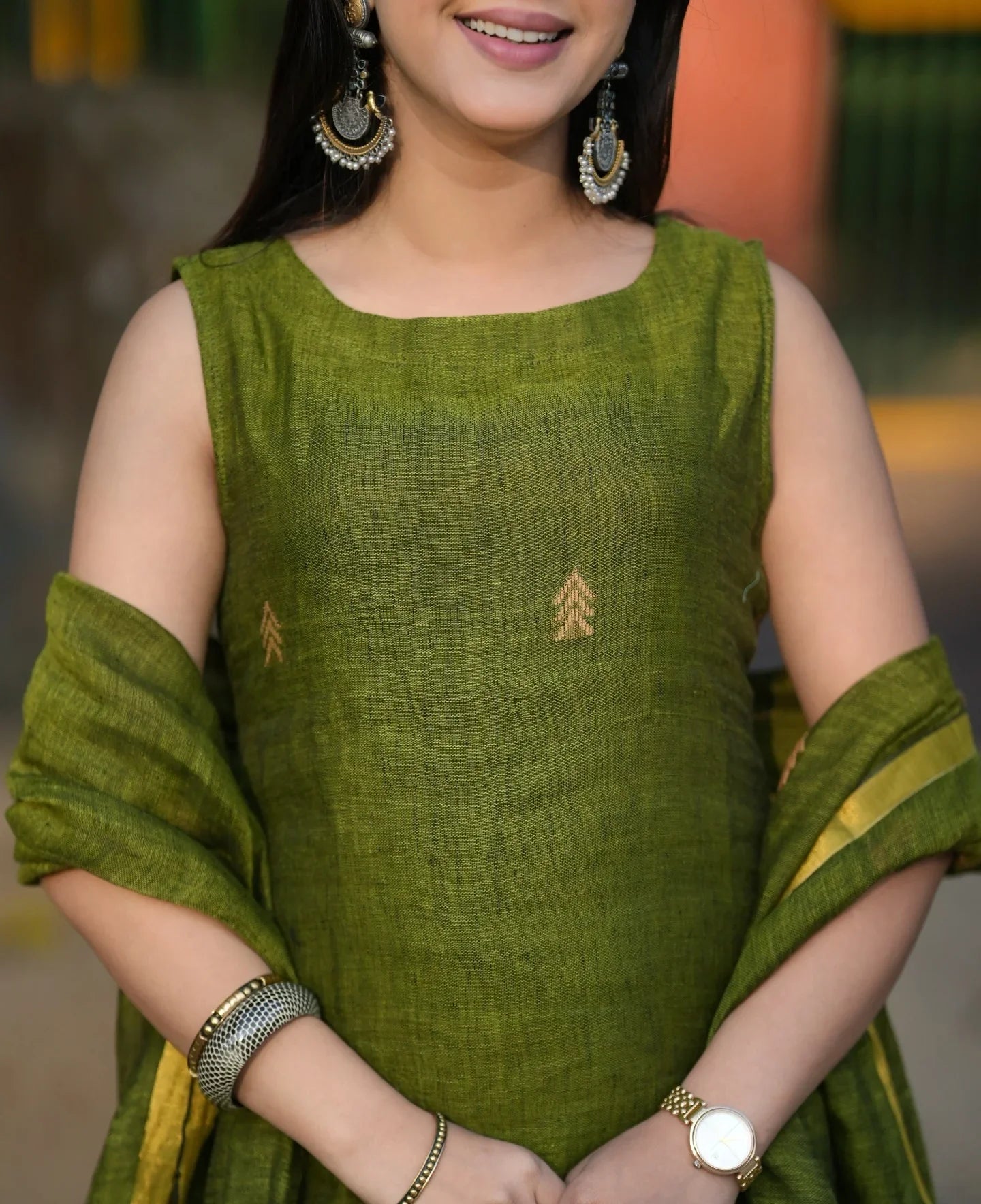 Women’s Olive Green Straight Kurta Set with Dupatta