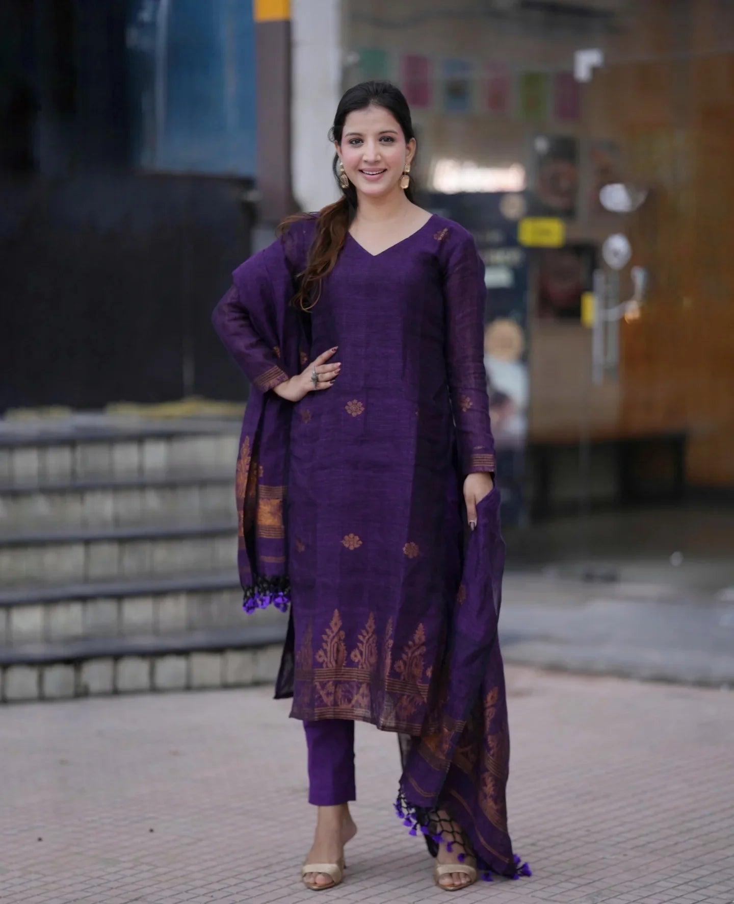 Elegant Purple Ethnic Kurta Pant Dupatta Set